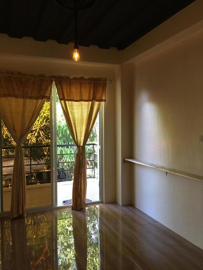 Location One Eighty Bed & Breakfast Bangcusay Exterior photo