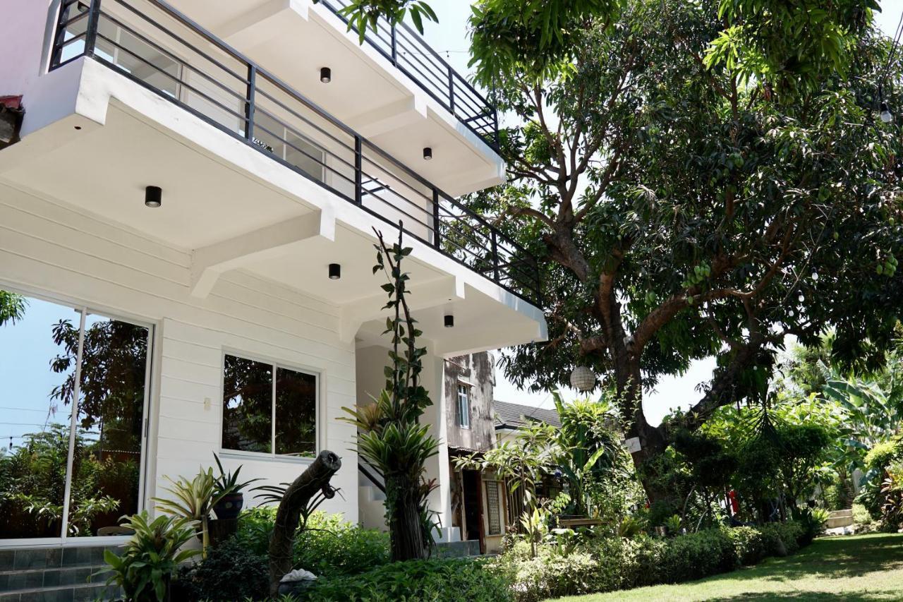 Location One Eighty Bed & Breakfast Bangcusay Exterior photo